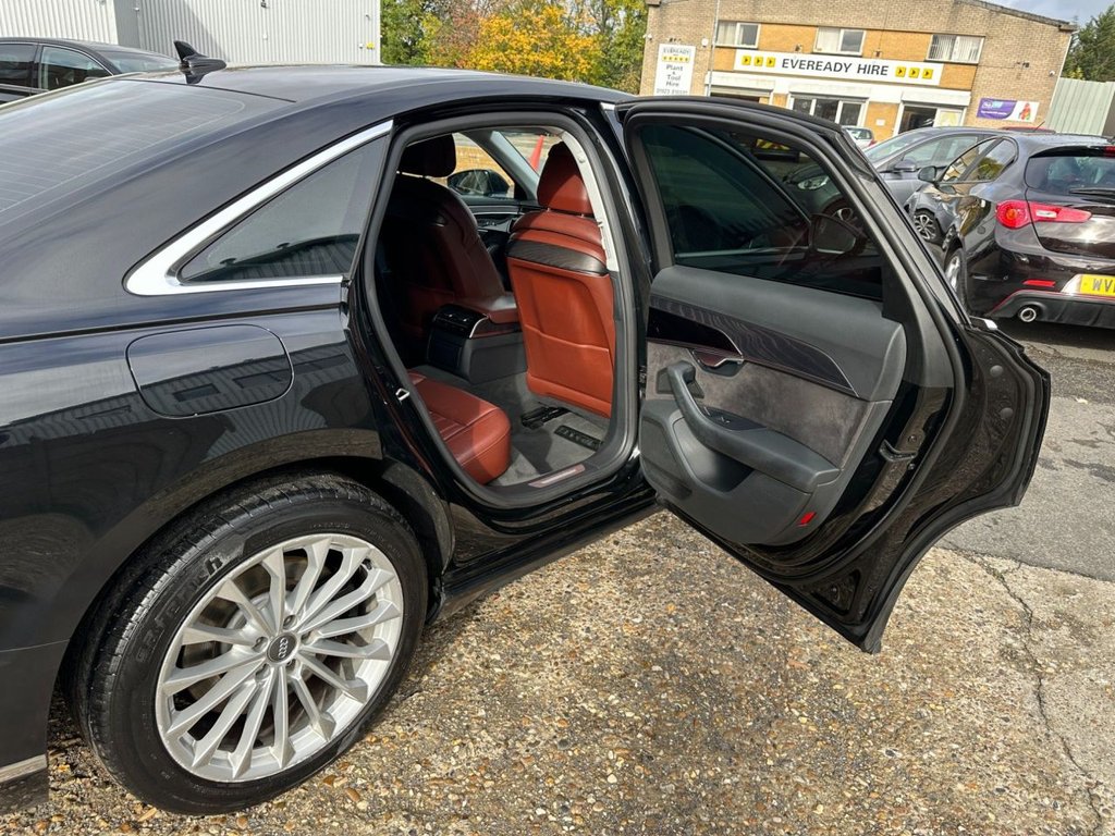 Used Audi A8 2018 for sale - 76304282: Photo 12