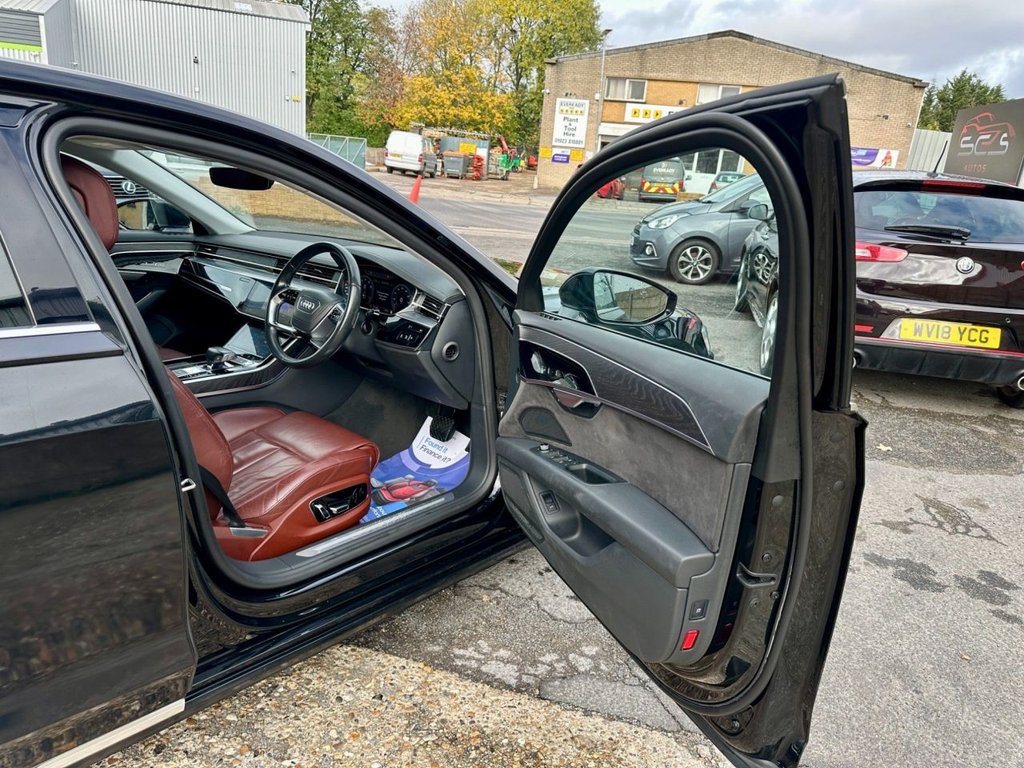 Used Audi A8 2018 for sale - 76304282: Photo 22