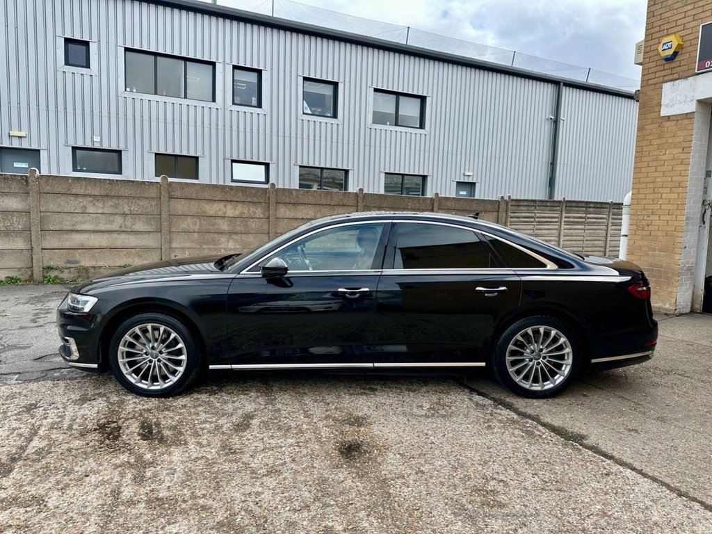 Used Audi A8 2018 for sale - 76304282: Photo 5