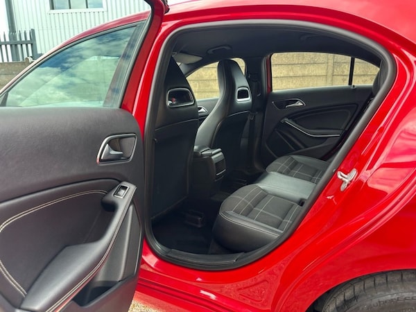 Used Mercedes-Benz A-Class 2014 for sale - 76235378: Photo 14