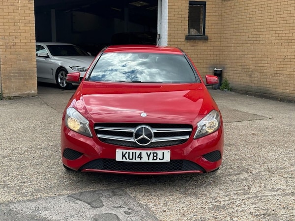 Used Mercedes-Benz A-Class 2014 for sale - 76235378: Photo 2