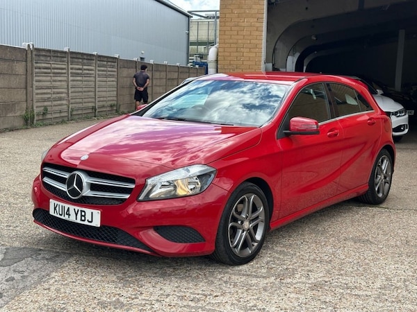 Used Mercedes-Benz A-Class 2014 for sale - 76235378: Photo 3