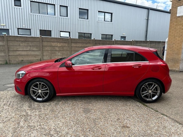 Used Mercedes-Benz A-Class 2014 for sale - 76235378: Photo 4