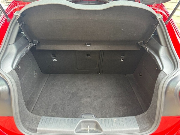 Used Mercedes-Benz A-Class 2014 for sale - 76235378: Photo 7