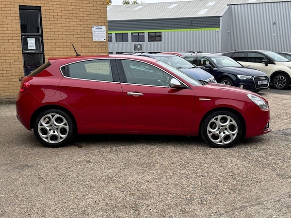 Used Alfa Romeo Giulietta 2016 for sale - 76273960: Photo 3