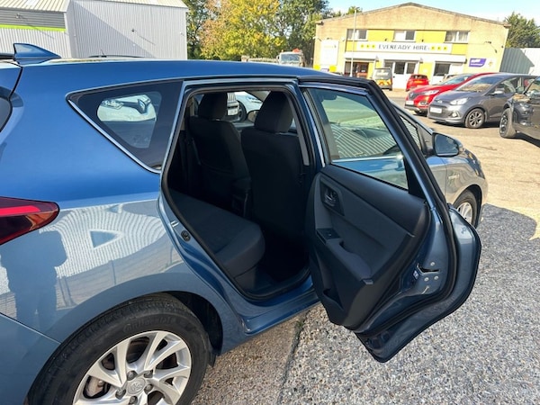 Used Toyota Auris 2018 for sale - 76235521: Photo 11