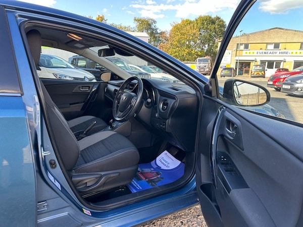 Used Toyota Auris 2018 for sale - 76235521: Photo 22