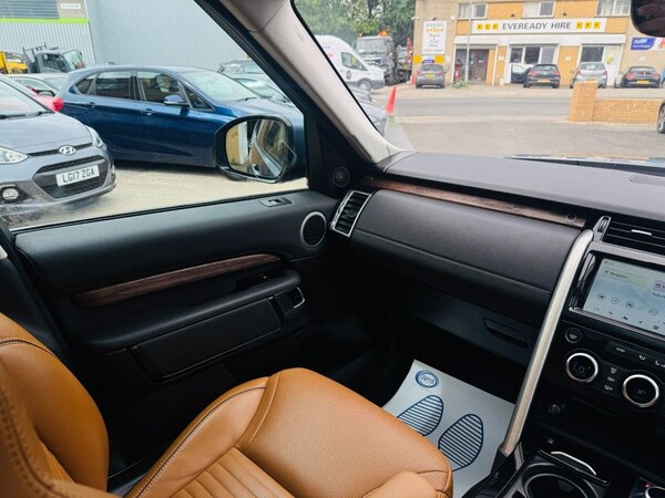 Used Land Rover Discovery 2018 for sale - 76235326: Photo 13