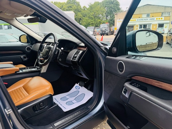 Used Land Rover Discovery 2018 for sale - 76235326: Photo 15