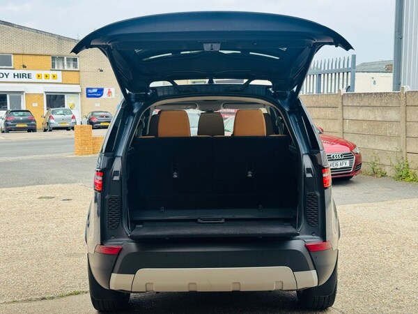 Used Land Rover Discovery 2018 for sale - 76235326: Photo 44