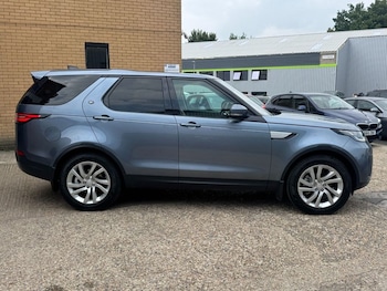 Used Land Rover Discovery 2018 for sale - 76235326: Photo