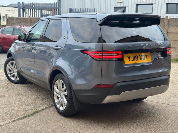 Used Land Rover Discovery 2018 for sale - 76235326: Photo 6