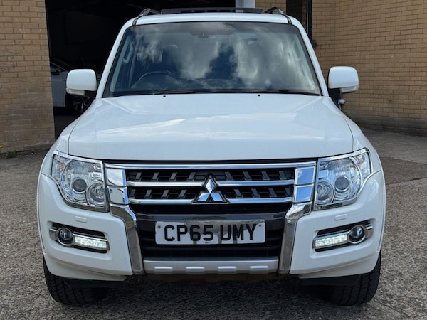 Used Mitsubishi Shogun 2015 for sale - 76235394: Photo 10