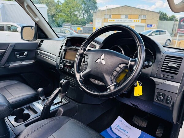 Used Mitsubishi Shogun 2015 for sale - 76235394: Photo 11