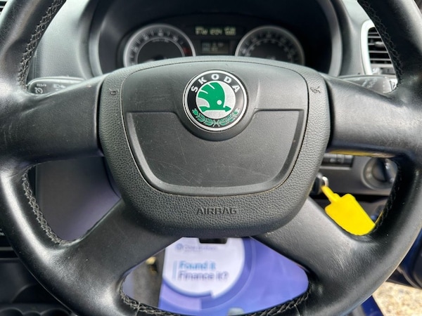 Used Skoda Fabia 2010 for sale - 76235342: Photo 20