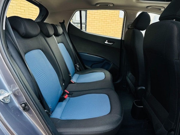 Used Hyundai i10 2017 for sale - 76235305: Photo 18