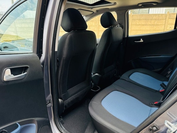 Used Hyundai i10 2017 for sale - 76235305: Photo 20
