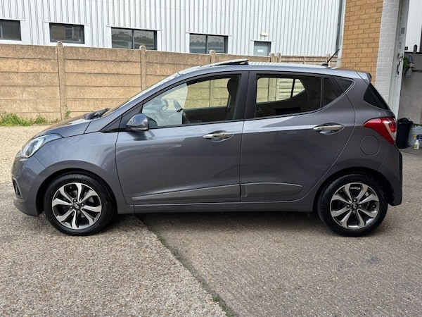 Used Hyundai i10 2017 for sale - 76235305: Photo 8