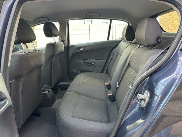 Used Vauxhall Astra 2009 for sale - 76236120: Photo 11