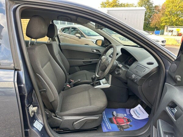 Used Vauxhall Astra 2009 for sale - 76236120: Photo 14