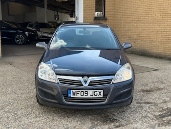 Used Vauxhall Astra 2009 for sale - 76236120: Photo