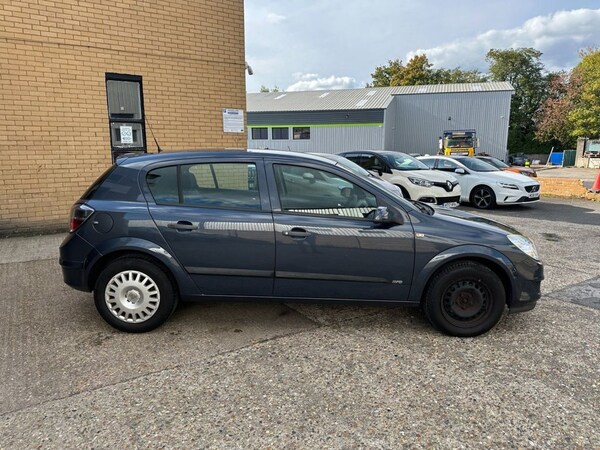 Used Vauxhall Astra 2009 for sale - 76236120: Photo 9