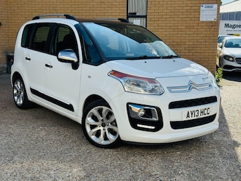 2013 (13) - 1.6 HDi 8V Selection 5dr