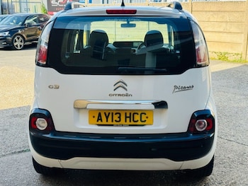 Used Citroen C3 Picasso 2013 for sale - 76235287: Photo 4