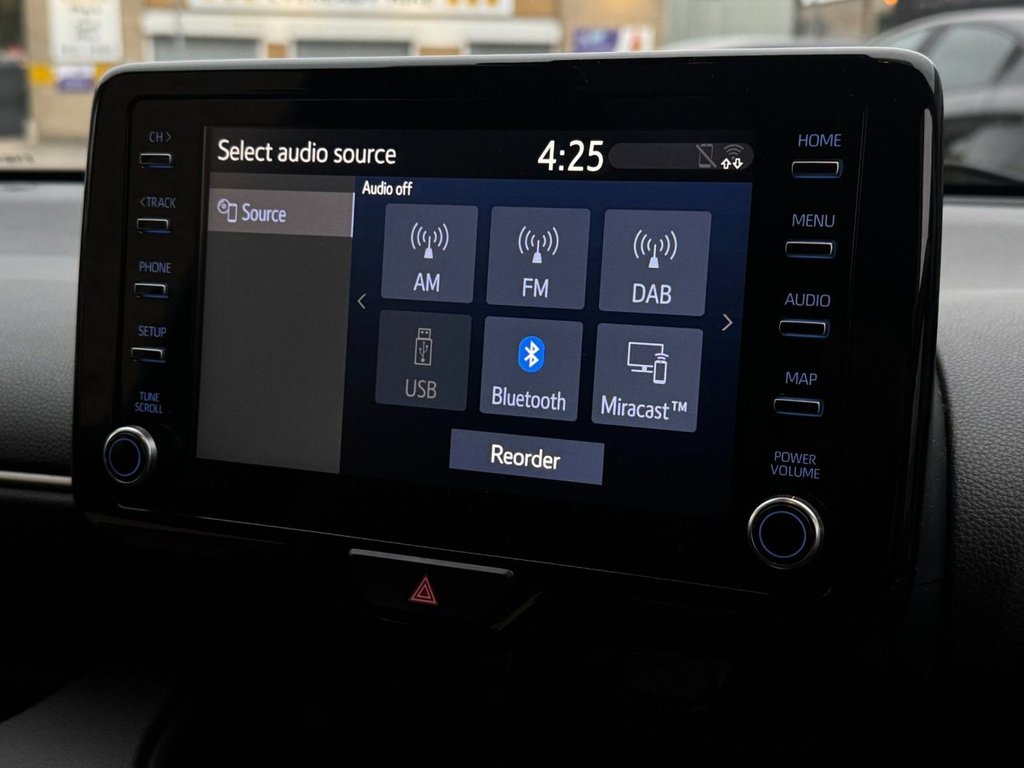 Used Toyota Yaris 2021 for sale - 76313117: Photo 29