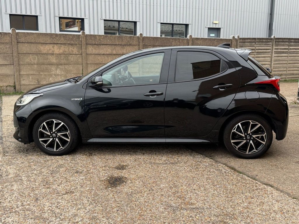 Used Toyota Yaris 2021 for sale - 76313117: Photo 7