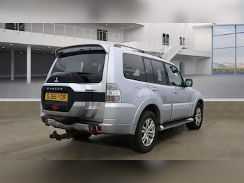 Used Mitsubishi Shogun 2016 for sale - 76250113: Photo 4