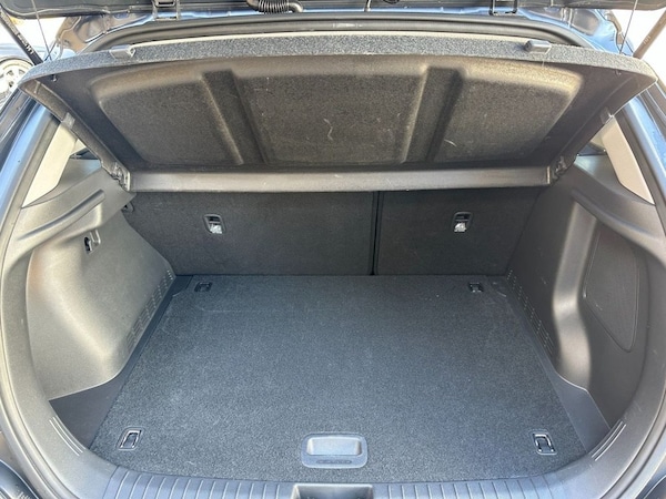 Used Hyundai KONA 2022 for sale - 76235561: Photo 8