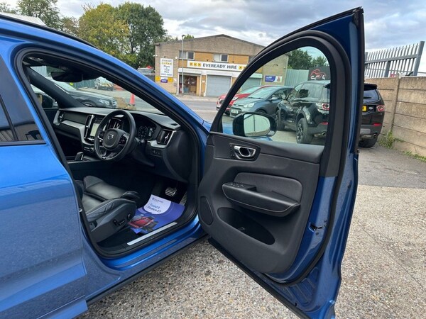 Used Volvo XC60 2019 for sale - 76235522: Photo 22