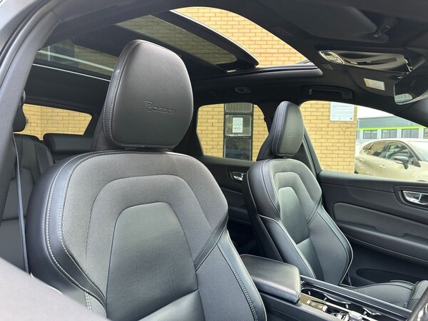 Used Volvo XC60 2019 for sale - 76235522: Photo 26