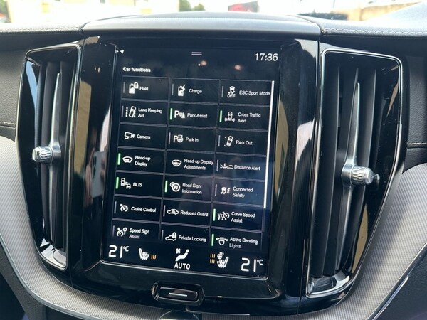 Used Volvo XC60 2019 for sale - 76235522: Photo 32