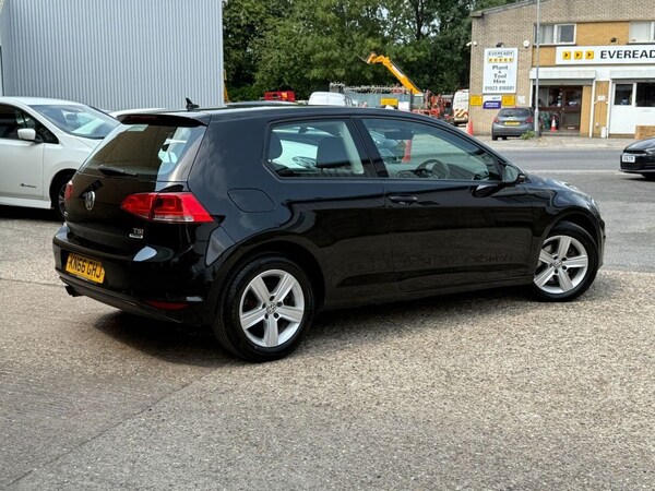 Used Volkswagen Golf 2016 for sale - 76235296: Photo 3