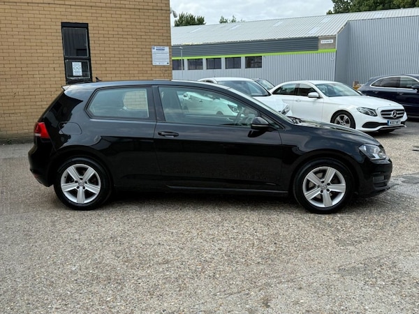 Used Volkswagen Golf 2016 for sale - 76235296: Photo 5