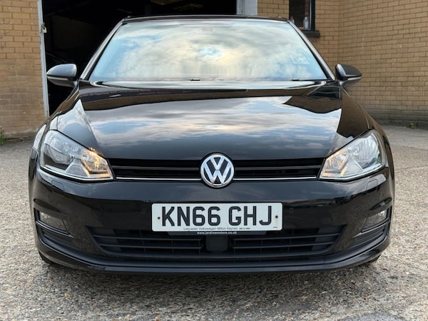 Used Volkswagen Golf 2016 for sale - 76235296: Photo 9