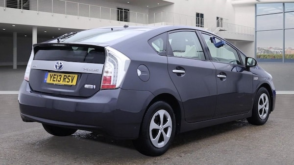 Used Toyota Prius 2013 for sale - 76235662: Photo 6