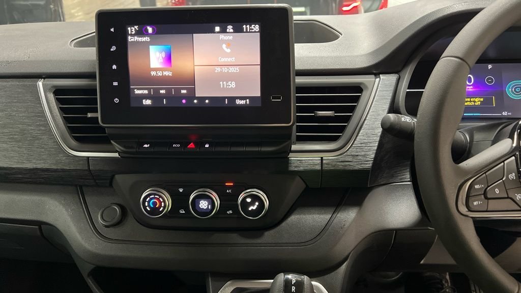 Used Renault Trafic 2025 for sale - 76417534: Photo 11