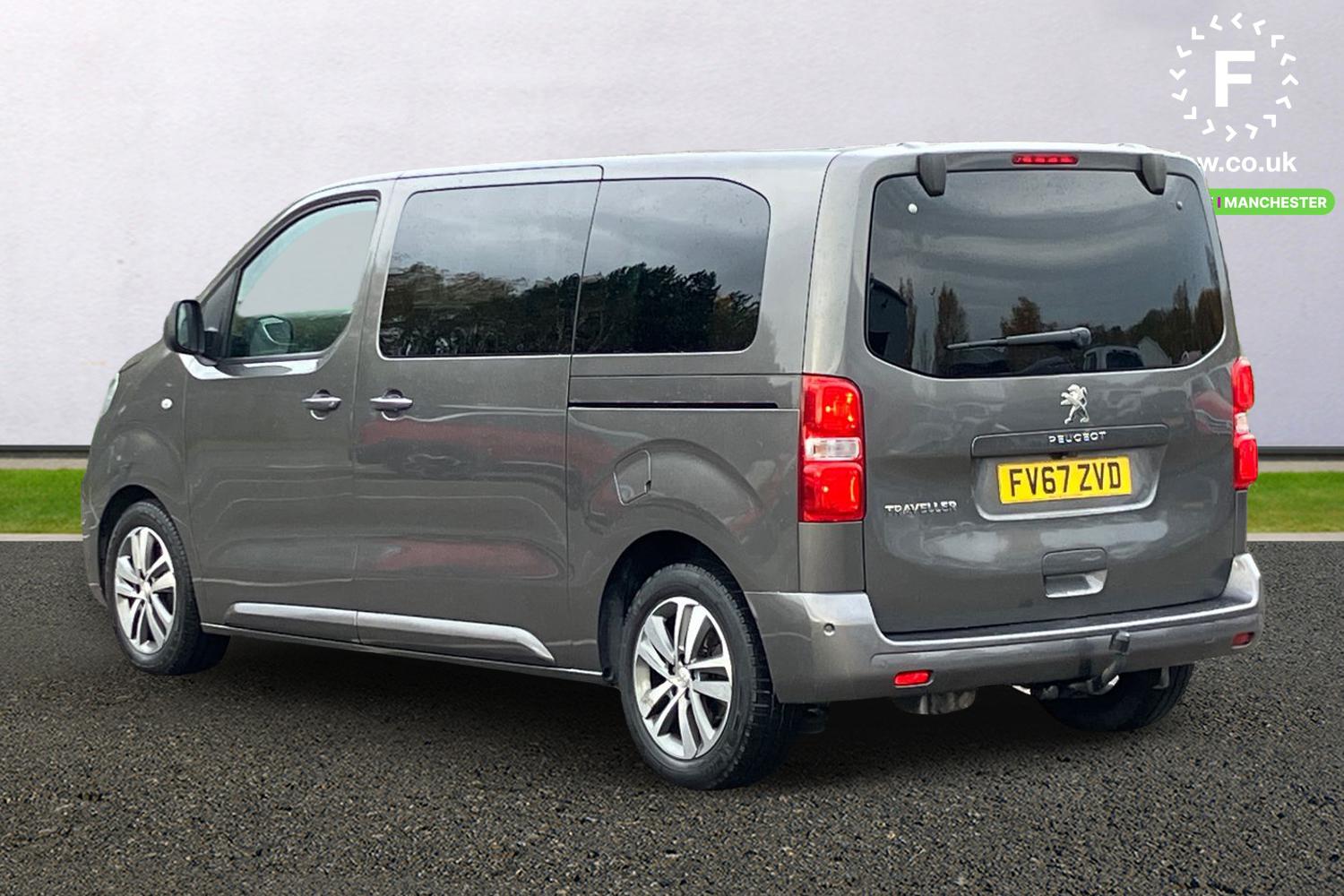 Used Peugeot Traveller 2018 for sale - 76610986: Photo 2
