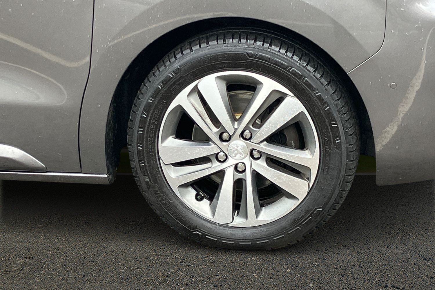 Used Peugeot Traveller 2018 for sale - 76610986: Photo 22