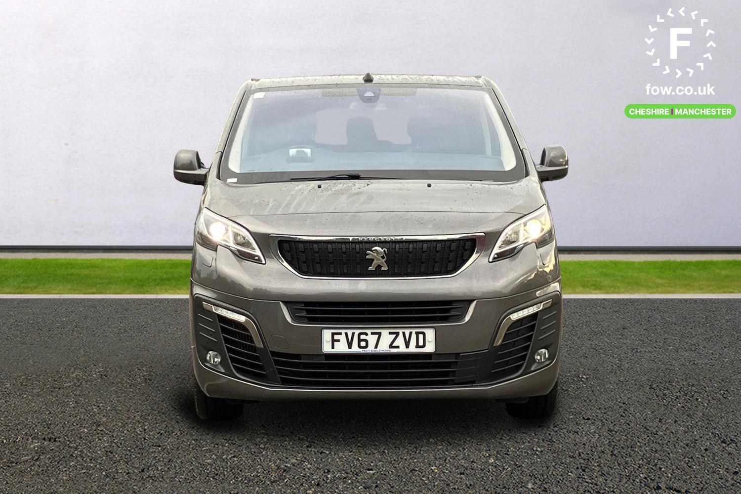 Used Peugeot Traveller 2018 for sale - 76610986: Photo 23