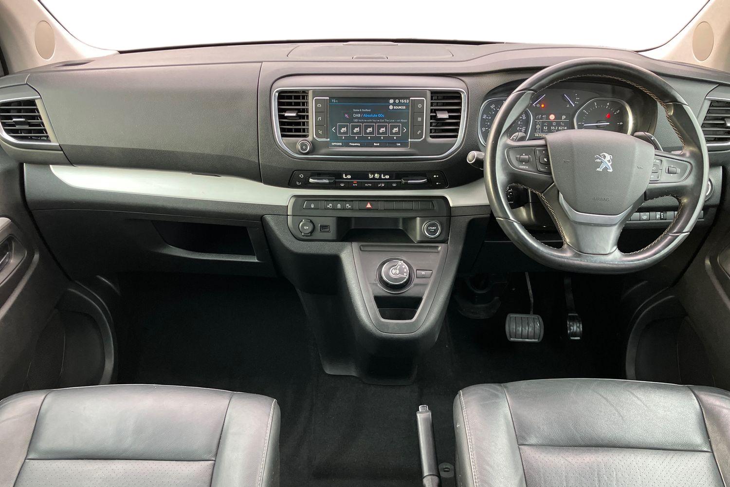 Used Peugeot Traveller 2018 for sale - 76610986: Photo 3