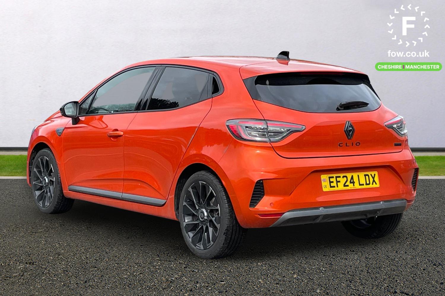 Used Renault Clio 2024 for sale - 77628486: Photo 2