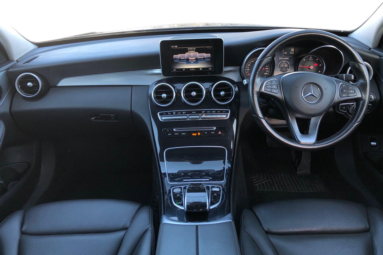 Used Mercedes-Benz C Class 2016 for sale - 77527402: Photo 3