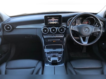 Used Mercedes-Benz C Class 2016 for sale - 77527402: Photo
