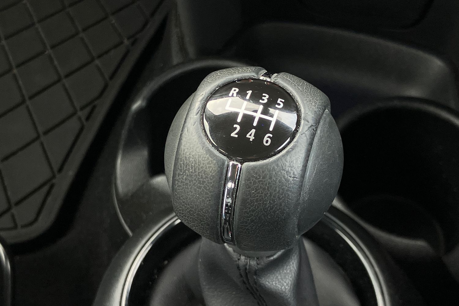 Used MINI Hatch 2019 for sale - 76115110: Photo 10