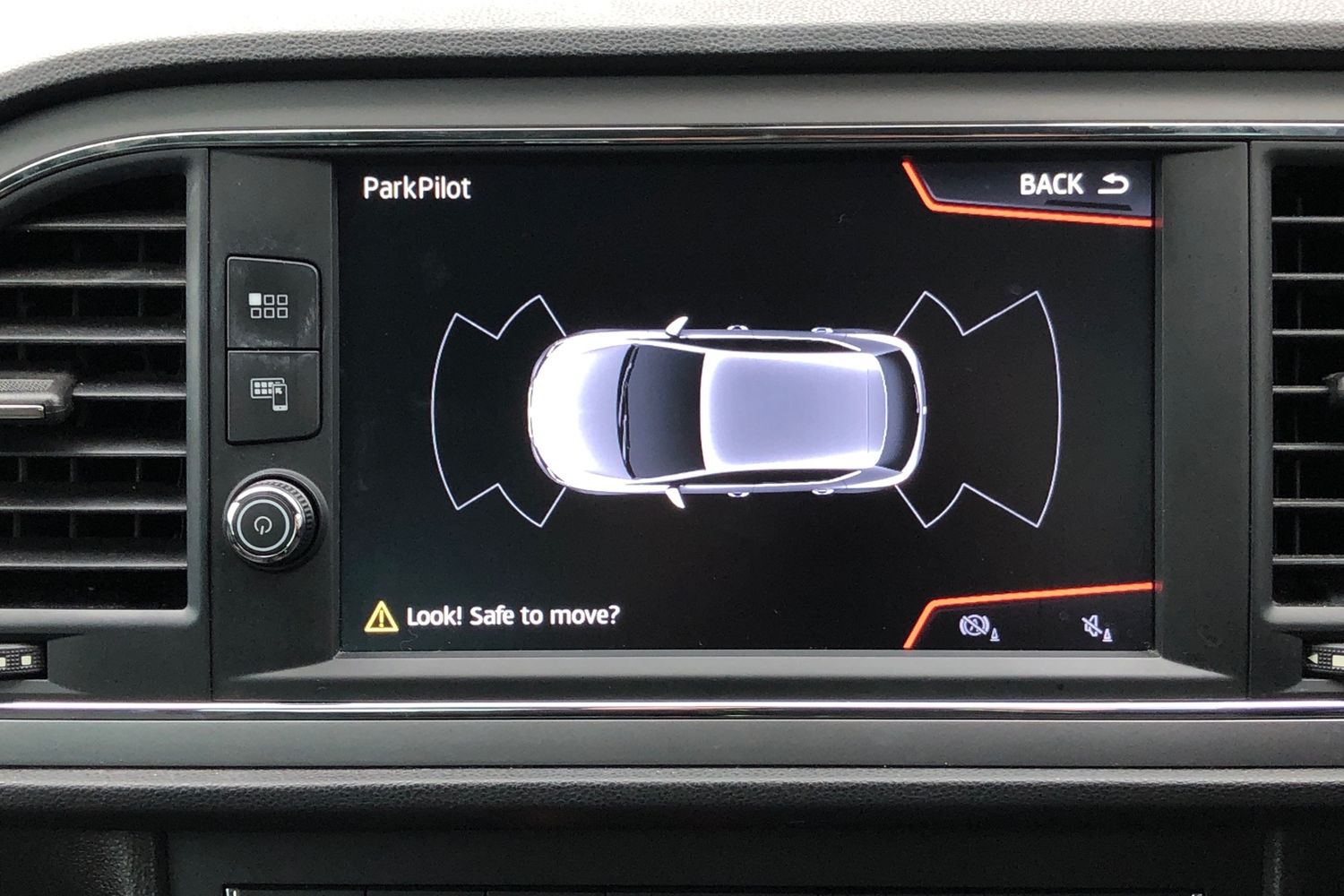 Used SEAT Leon 2019 for sale - 77303110: Photo 11