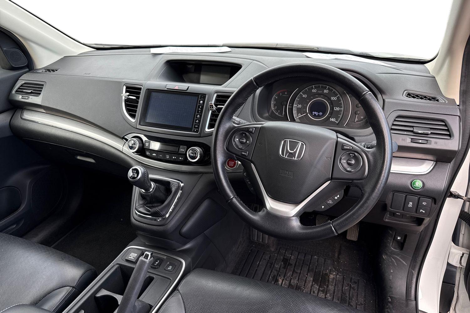 Used Honda CR-V 2018 for sale - 76581820: Photo 3